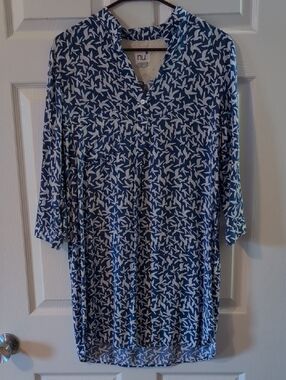 nu Blue & White Bird Print Tunic Top